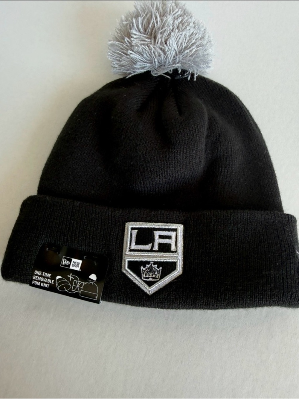 NHL Los Angeles Kings Classic Team Logo Cuffed Knit Sideline Beanie Hat Cap new